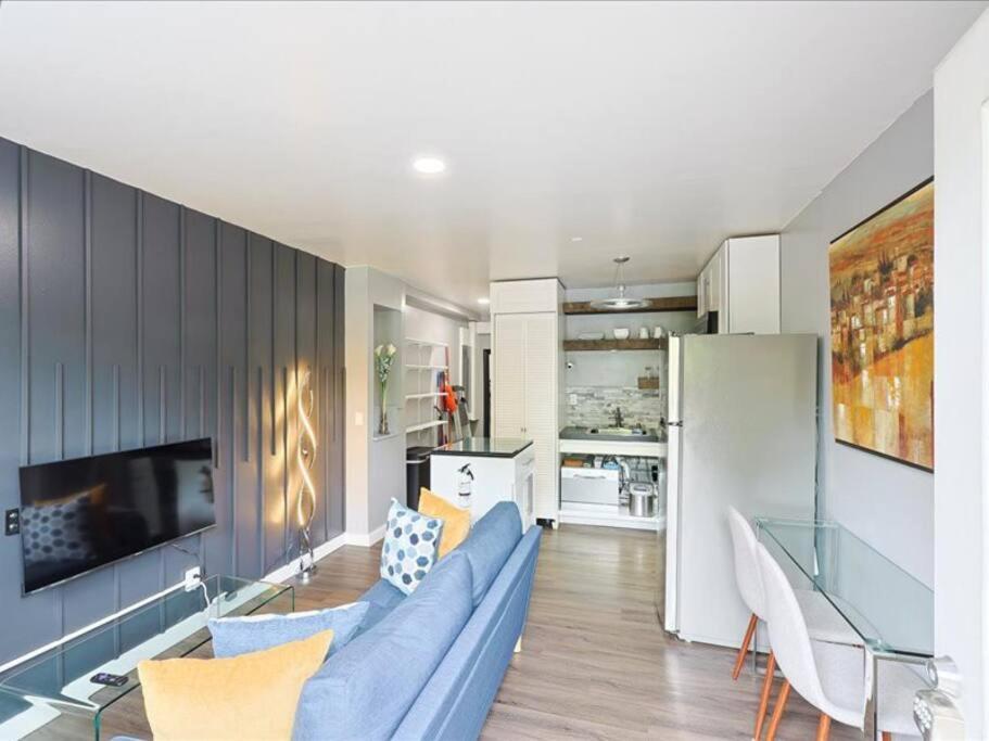 Lux Apt Beacon Luaran gambar
